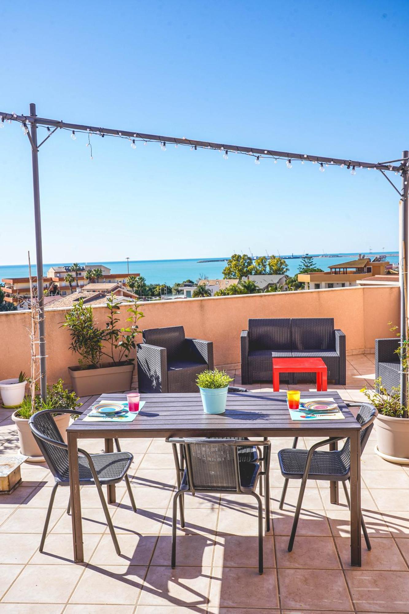 Attico Terrazza Cielomare Seaview Lägenhet Pozzallo Exteriör bild