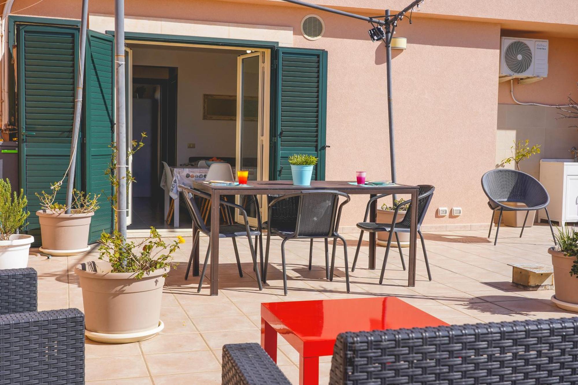 Attico Terrazza Cielomare Seaview Lägenhet Pozzallo Exteriör bild